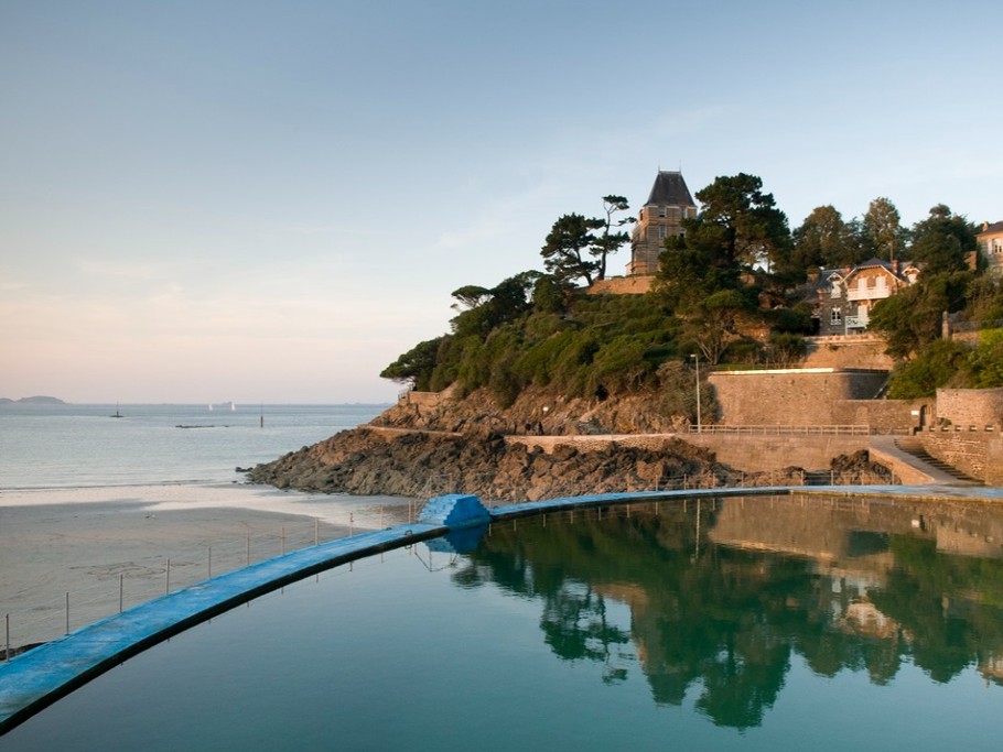 Retenue d'eau de mer / Piscine naturelle à Dinard.
Crédits photos :  CRTB - BERTHIER-Emmanuel
