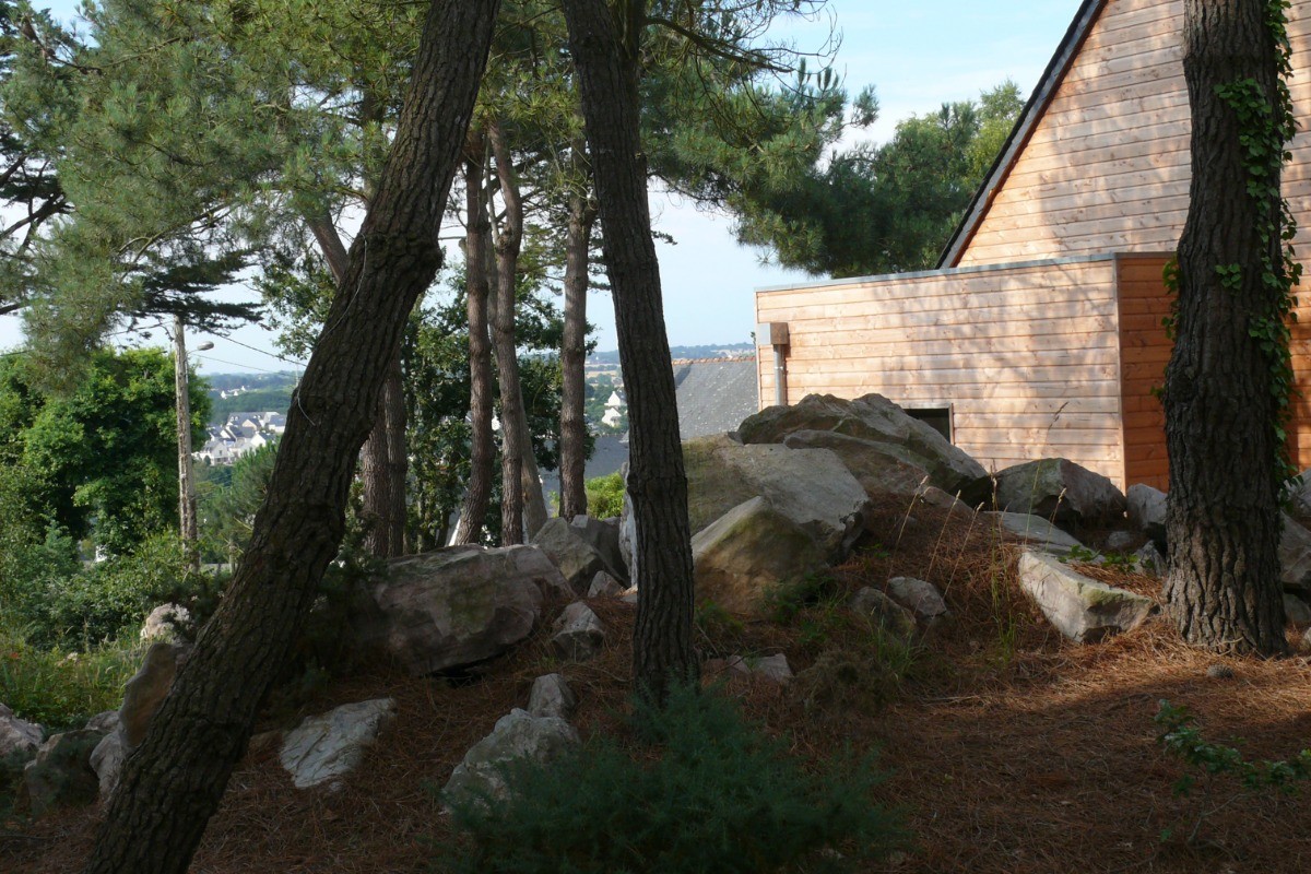 Extérieur sous les pins