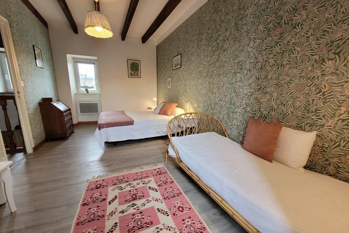 Chambre - LE MILIN DU, DE 4 A 5 PERSONNES - AU COEUR VILLAGE DE GOUAREC ENTRE LE MORBIHAN ET LES CÔTES D'ARMOR - BRETAGNE -