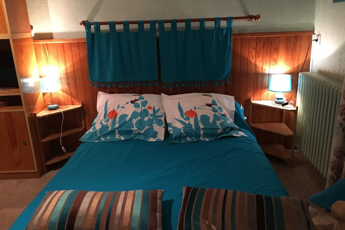 Lit en 140, linge de maison haut de gamme et ambiance harmonieuse pour vous plaire