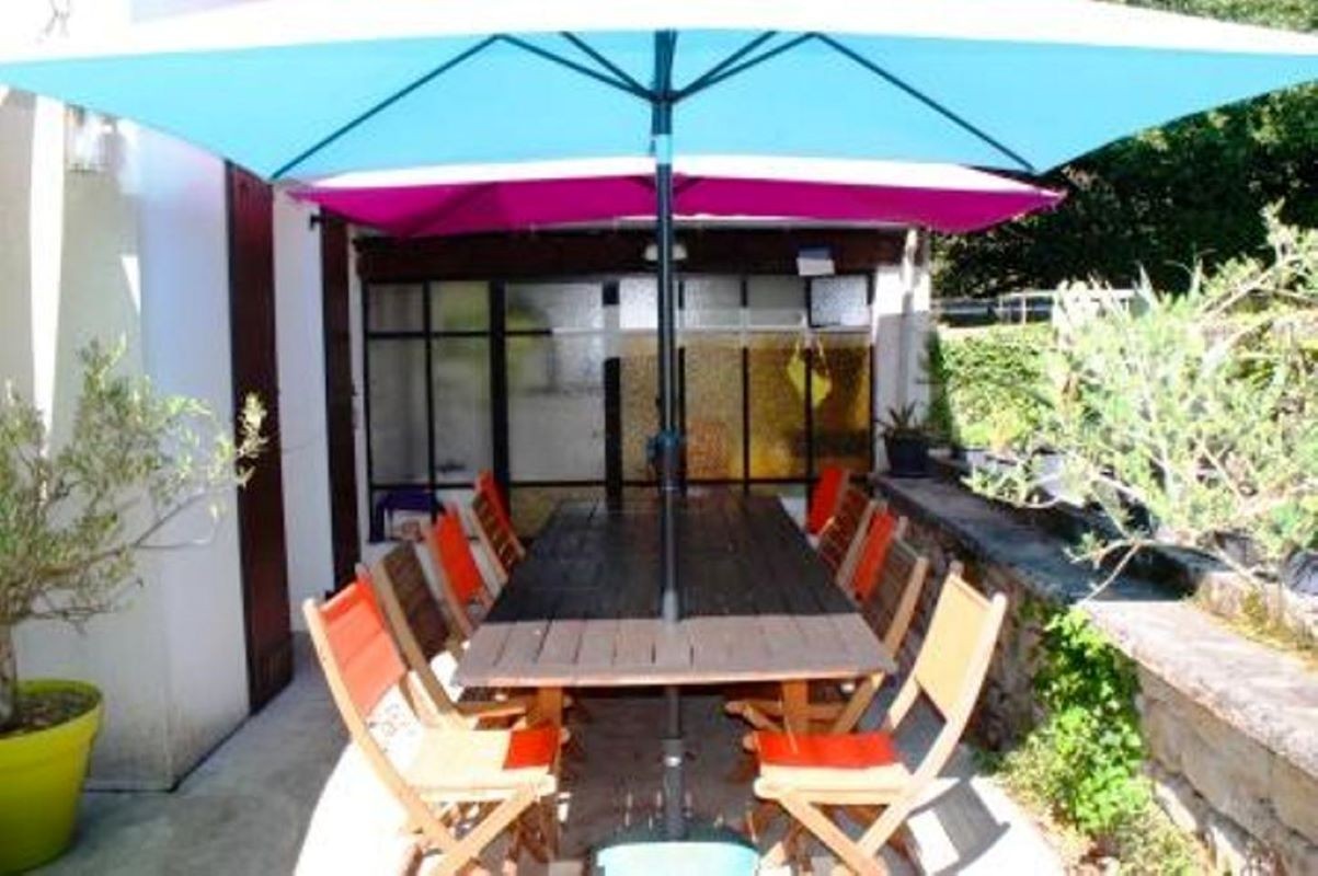 Terrasse table 10 personnes