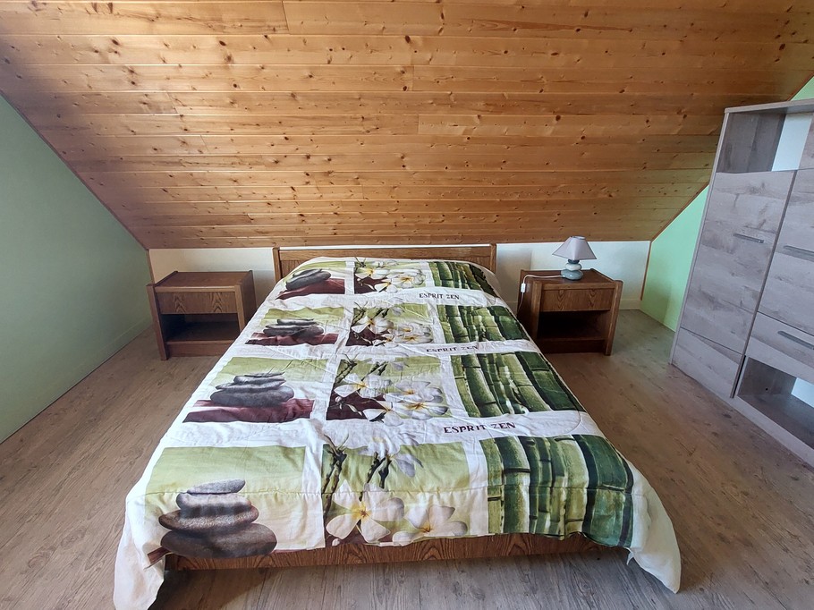 Chambre familiale avec 2 lits en 140