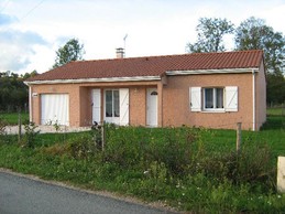 Maison indépendante avec jardin à Noiretable