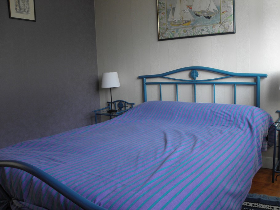 1ère chambre Est lit de 140