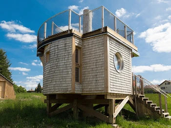 Cabane L'Ecrin, An Eye on Nature