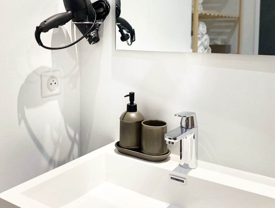 Salle de bain Gîte Appart'Edith La Neuville aux Larris