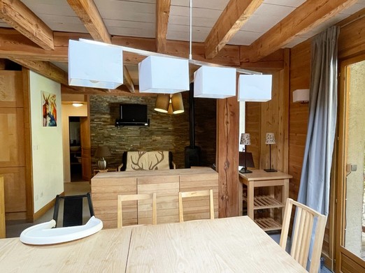 L'Aigle - table repas