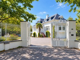 Façade - Manoir Fleuri
