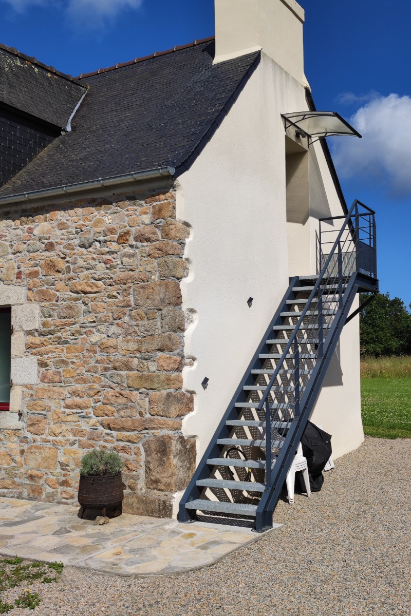 Appartement avec accès indépendant à l'étage d'une maison