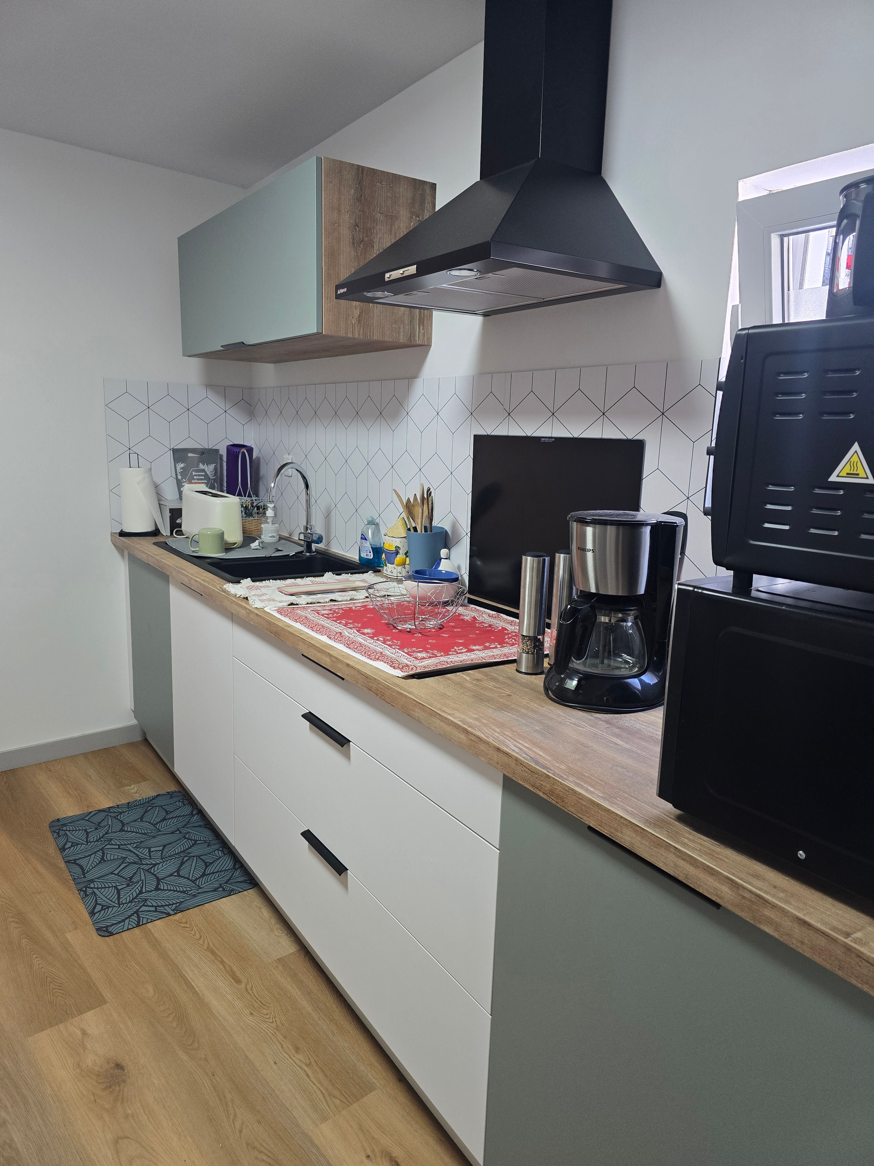 fitted kitchen
