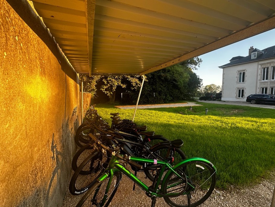 Bicyclettes électriques à 24.99 Euro par jour