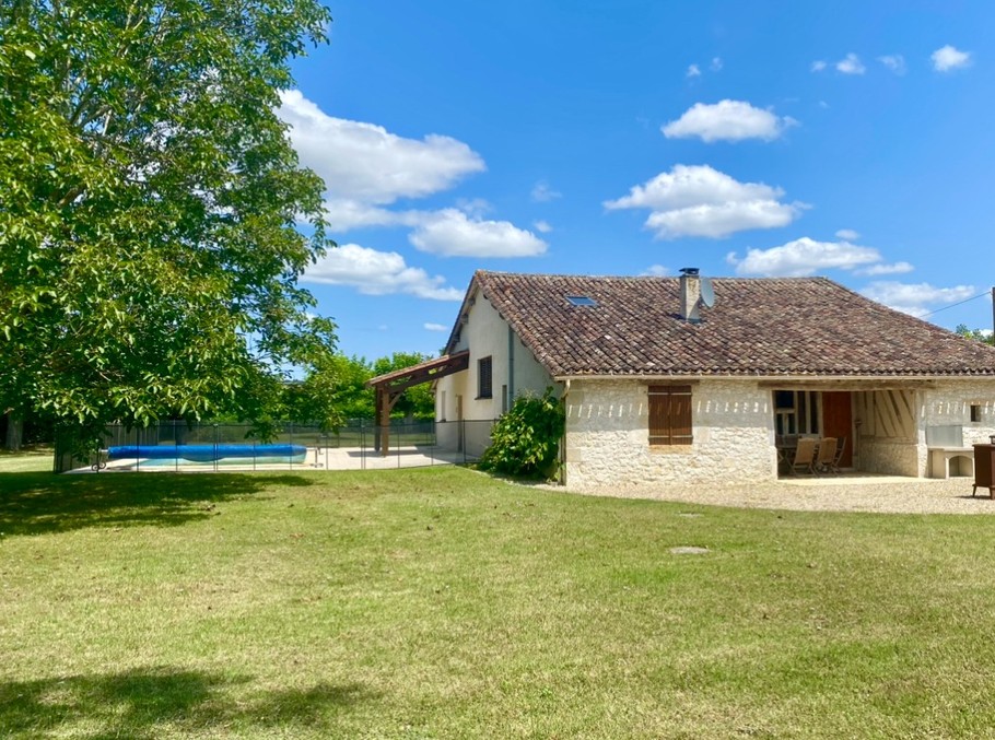 Gite et piscine