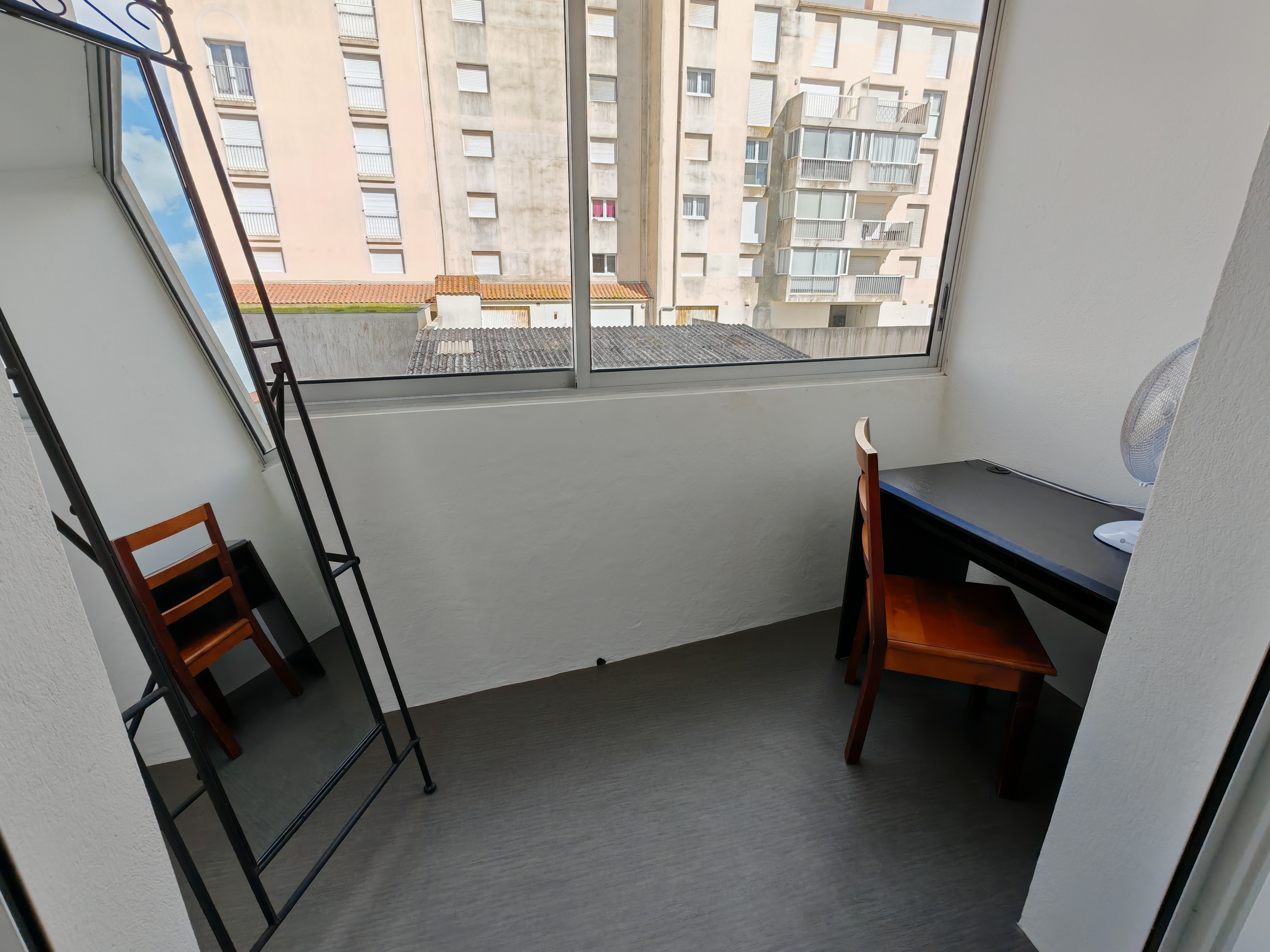 Loggia accessible from bedroom 1