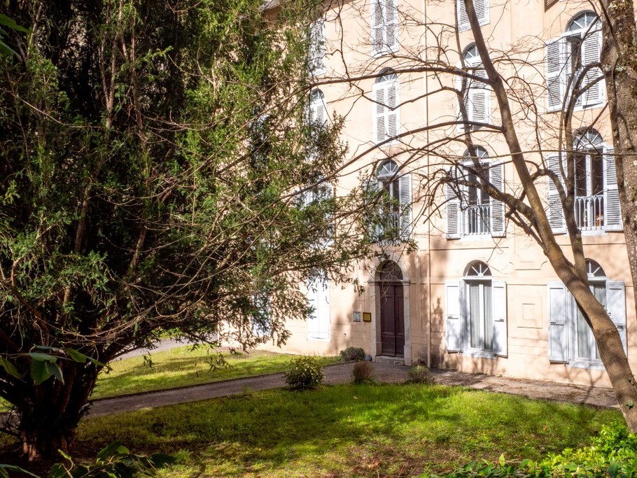 residence du manoir à 300 m des thermes d'ussat les bains