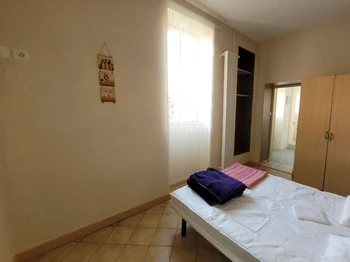 appartement N° 3 Chambre