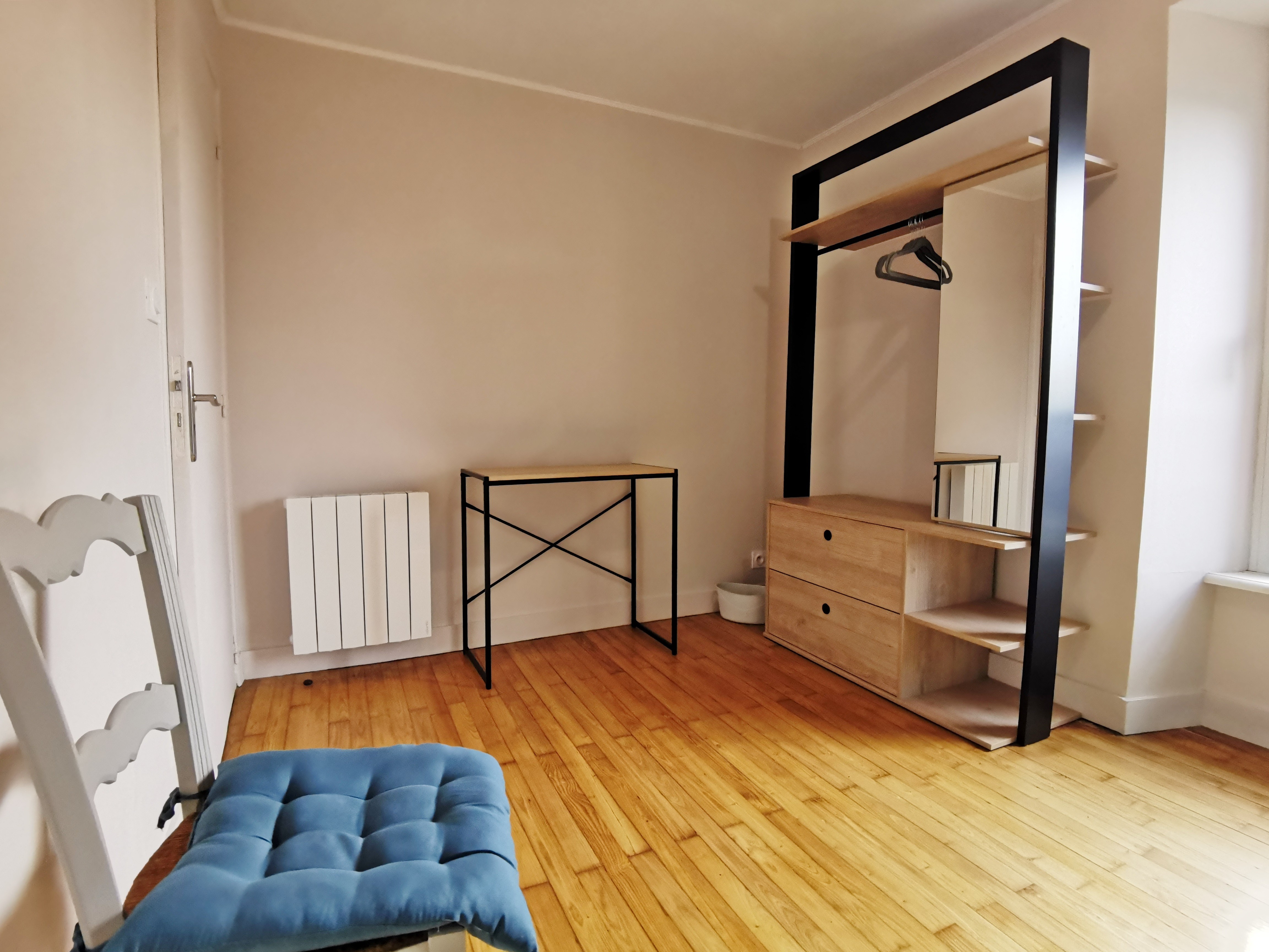 Chambre 2 - Rangement