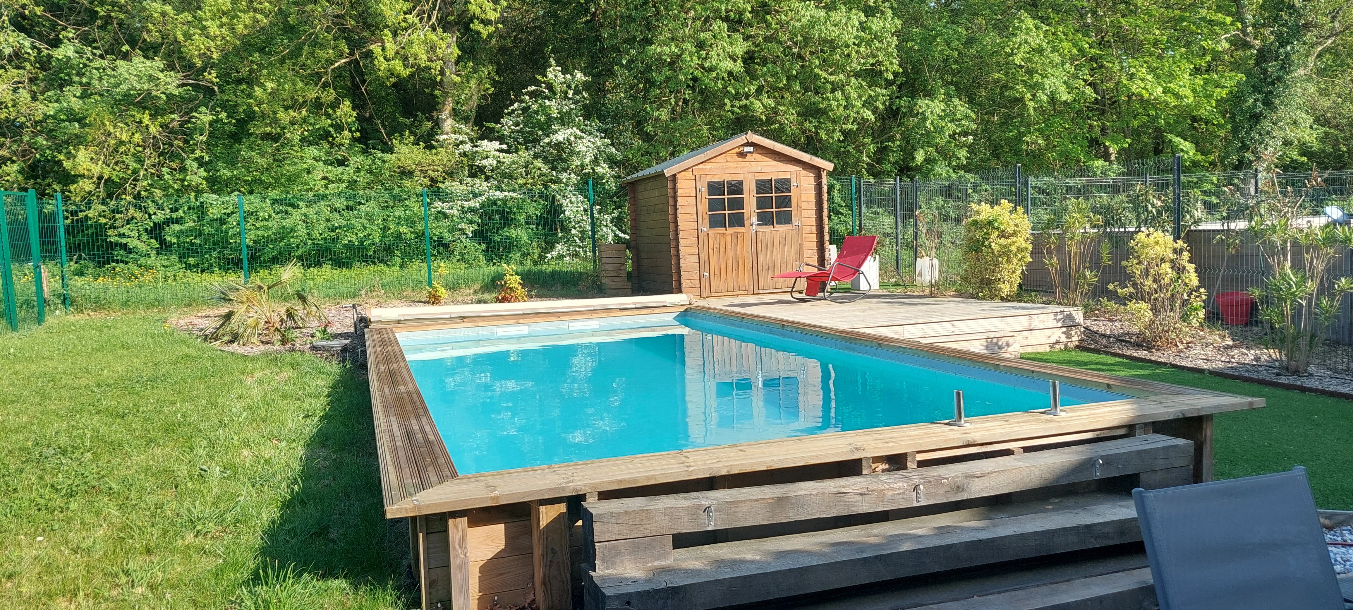 Piscine privée à Semussac, la Maison des hérons pour 4 personnes en Charente maritime