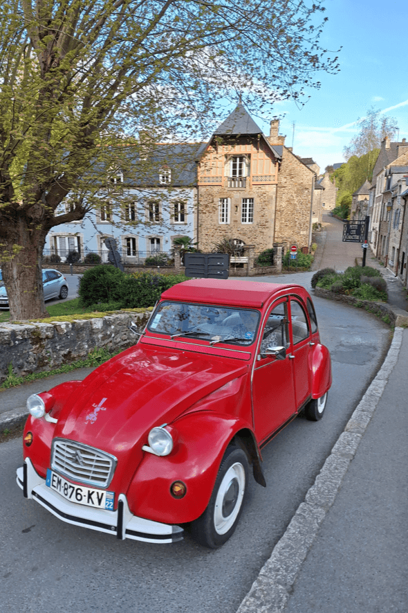Photo Le Vallon de Léhon, circuit 2 Cv avec chauffeur