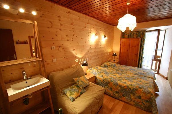 Chalet avec piscine à débordement, sauna, hammam et spa aux Deux Alpes - Une chambre