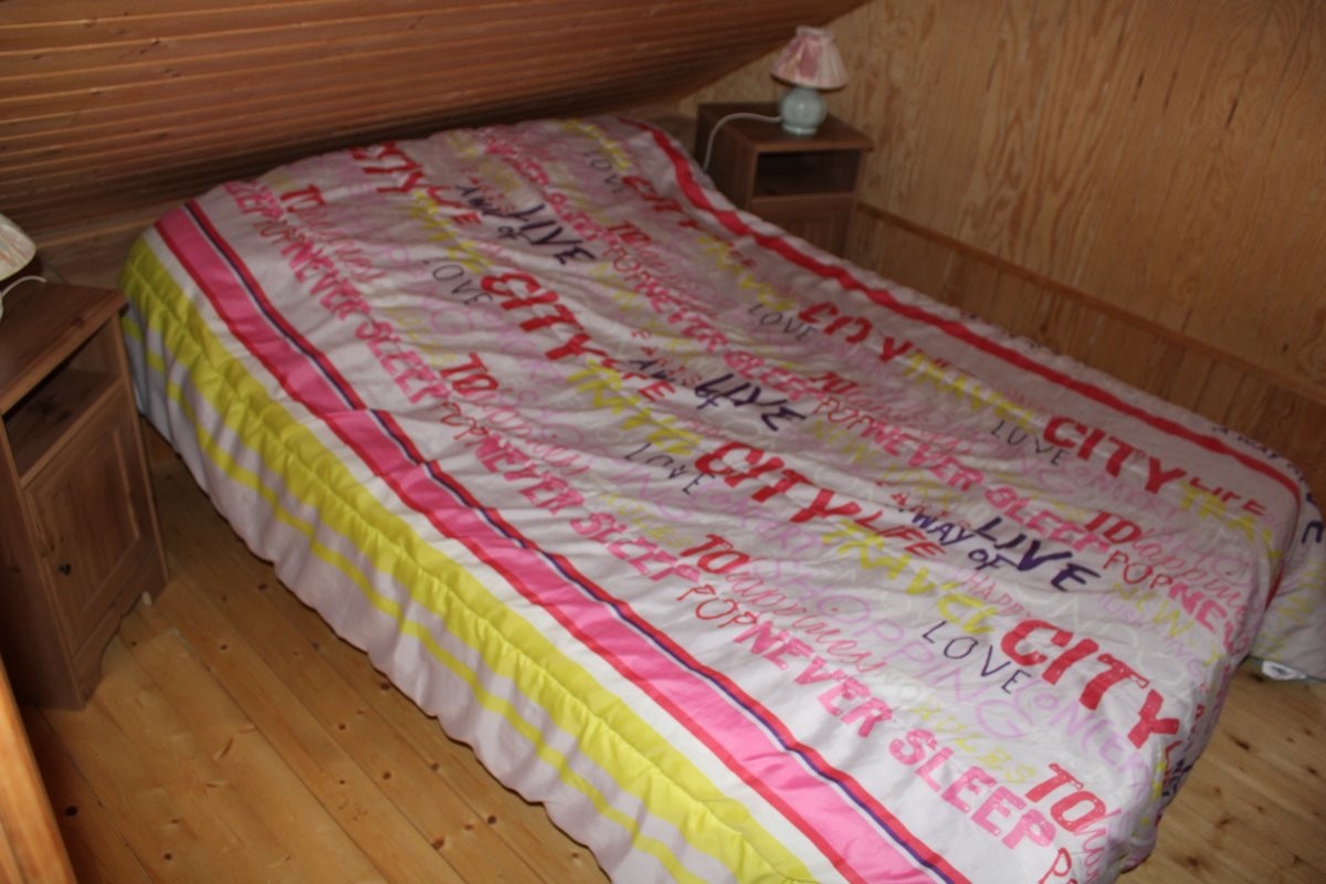 CHAMBRE AVEC LIT EN 140