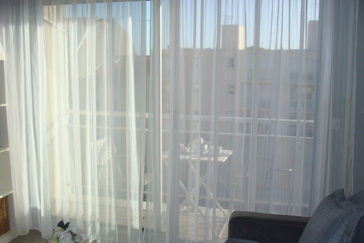 Pourquoi pas un petit déjeuner sur la loggia?