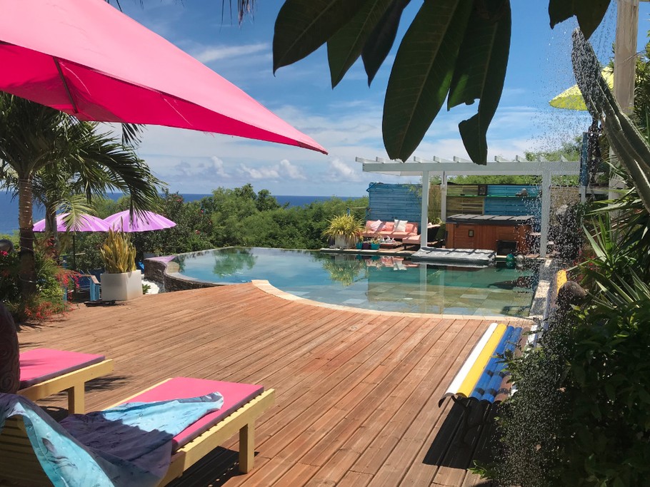 petit coin zen dans un écrin de verdure