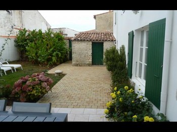 La Suite Familiale du Pertuis pour 3 à 6 personnes, sur l'Ile de Ré, Charente maritime