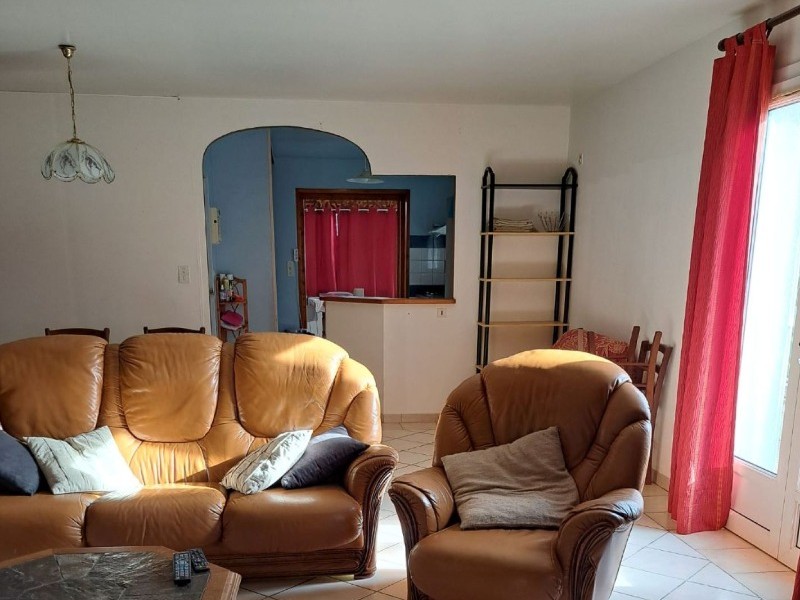 Maison familiale pour 6 personnes, avec jardin clos et garage, proche de la plage à pieds, St Denis d'Oléron, ile d'Oléron, en Charente maritime