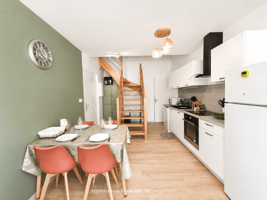 Salle à manger/ cuisine ouverte