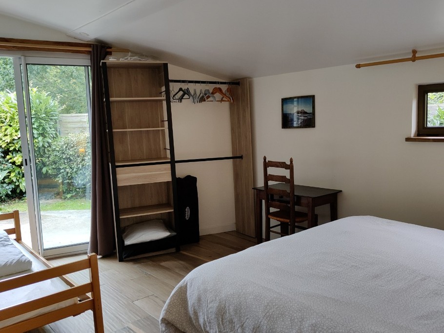Large bedroom with comfortable 160cm bed