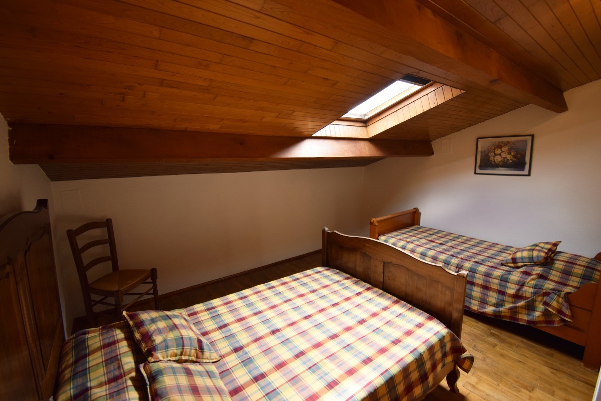 Chambre 5 - 1 lit en 90cm + 1 lit en 120cm