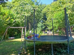 Chambre d'hôtes Floromel - La Souterraine, Creuse : Aire de jeux pour les enfants