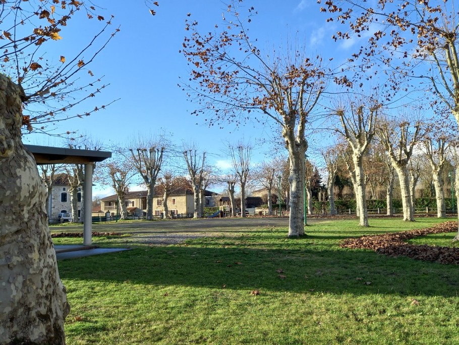 Pré commun avec boulodrome