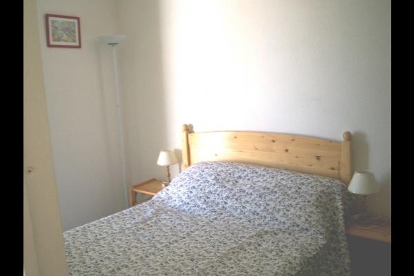 Chambre des adultes, côté terrasse.