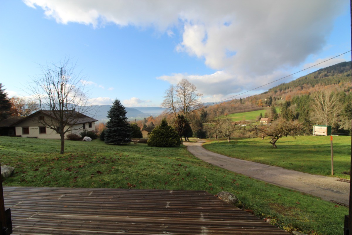 Couleurs d'automne, vue sur la vallée - Gite la Remise