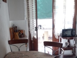 Cuisine avec accès cour