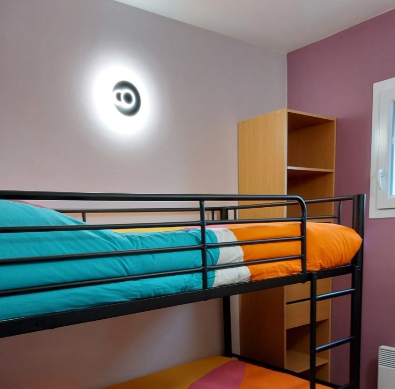 Location Clévacances - VanHeuverswyn, Plouha - Villa façade coté mer - Chambre 3 enfants rez-de-chaussée