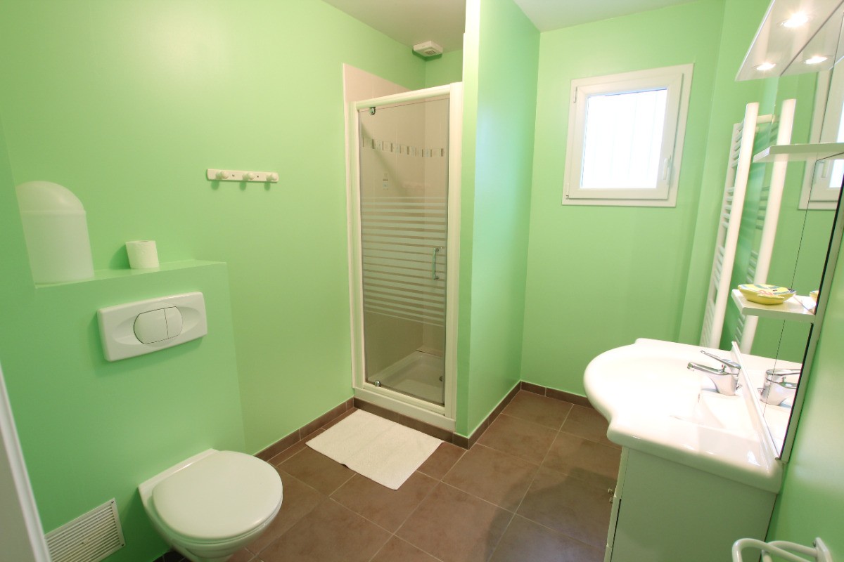 Salle d'eau rdc : pratique pour les retours de plage