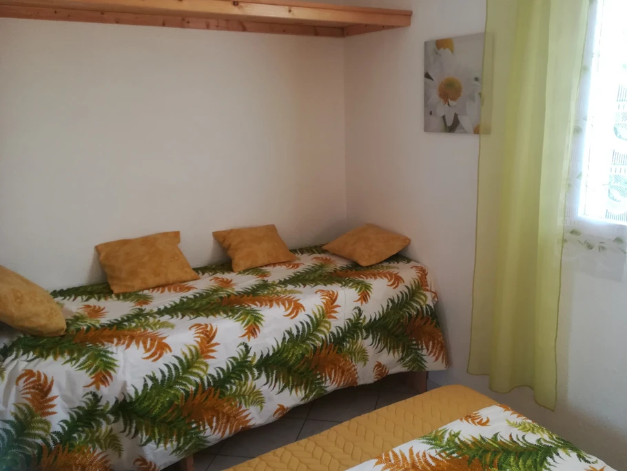 Banquette chambre, Appartement de la Nartelle (Var, Côte d'Azur)