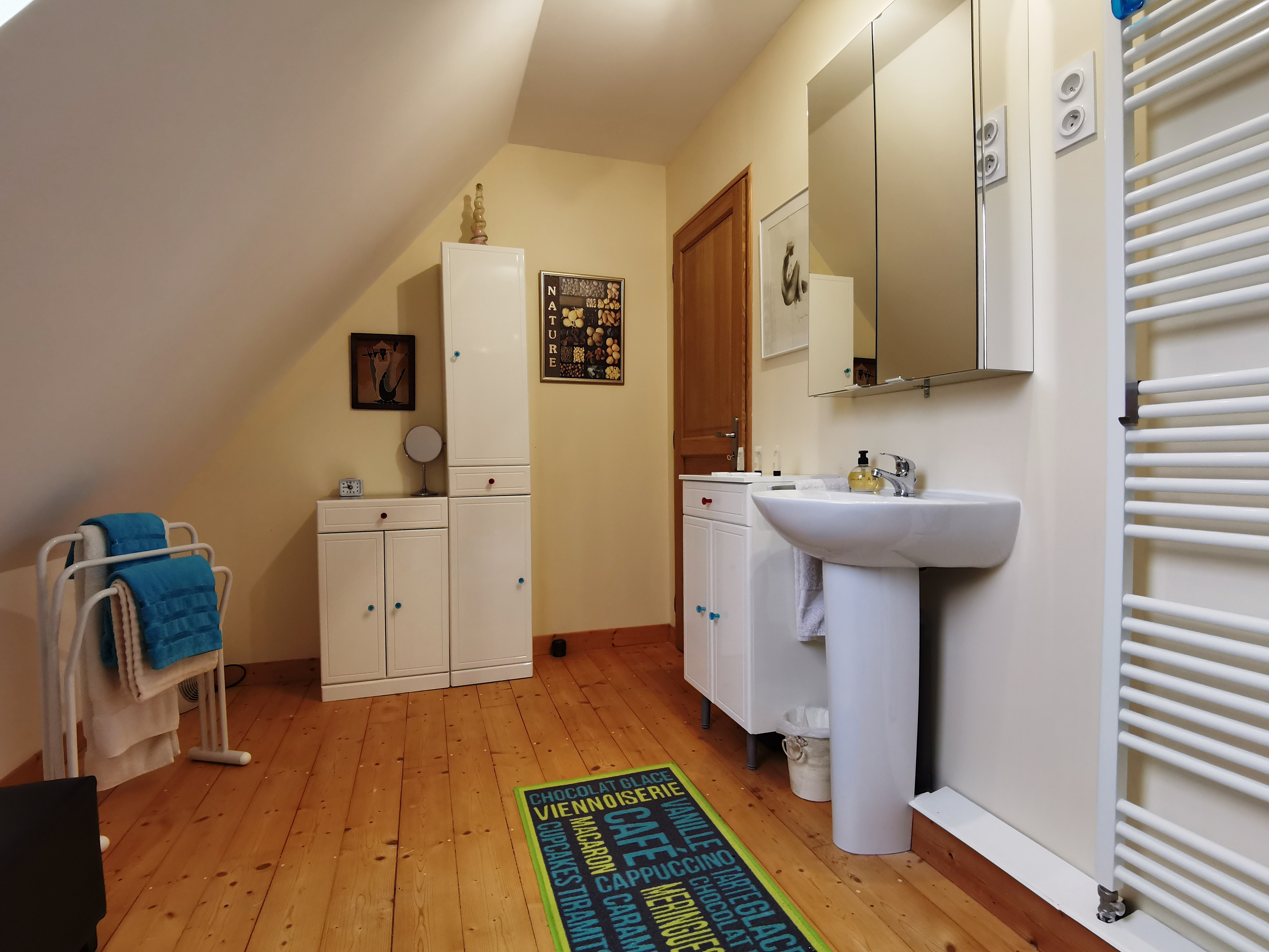 private shower room