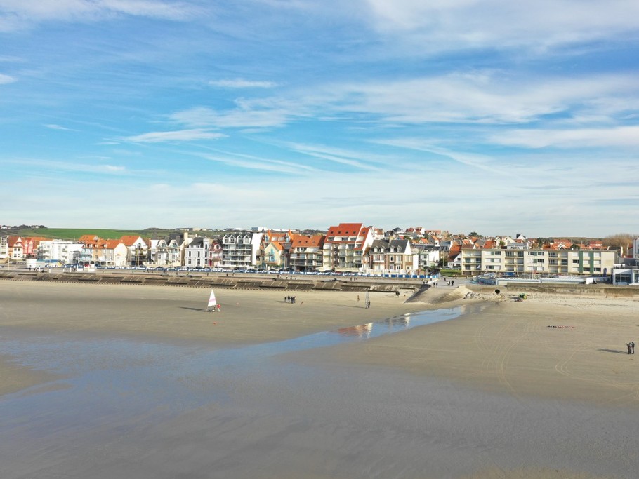 PLAGE DE SABLE -LOCATION CATAMARANS-CHARS A VOILES -ECOLE DE VOILE A 50M DE L'APPARTEMENT