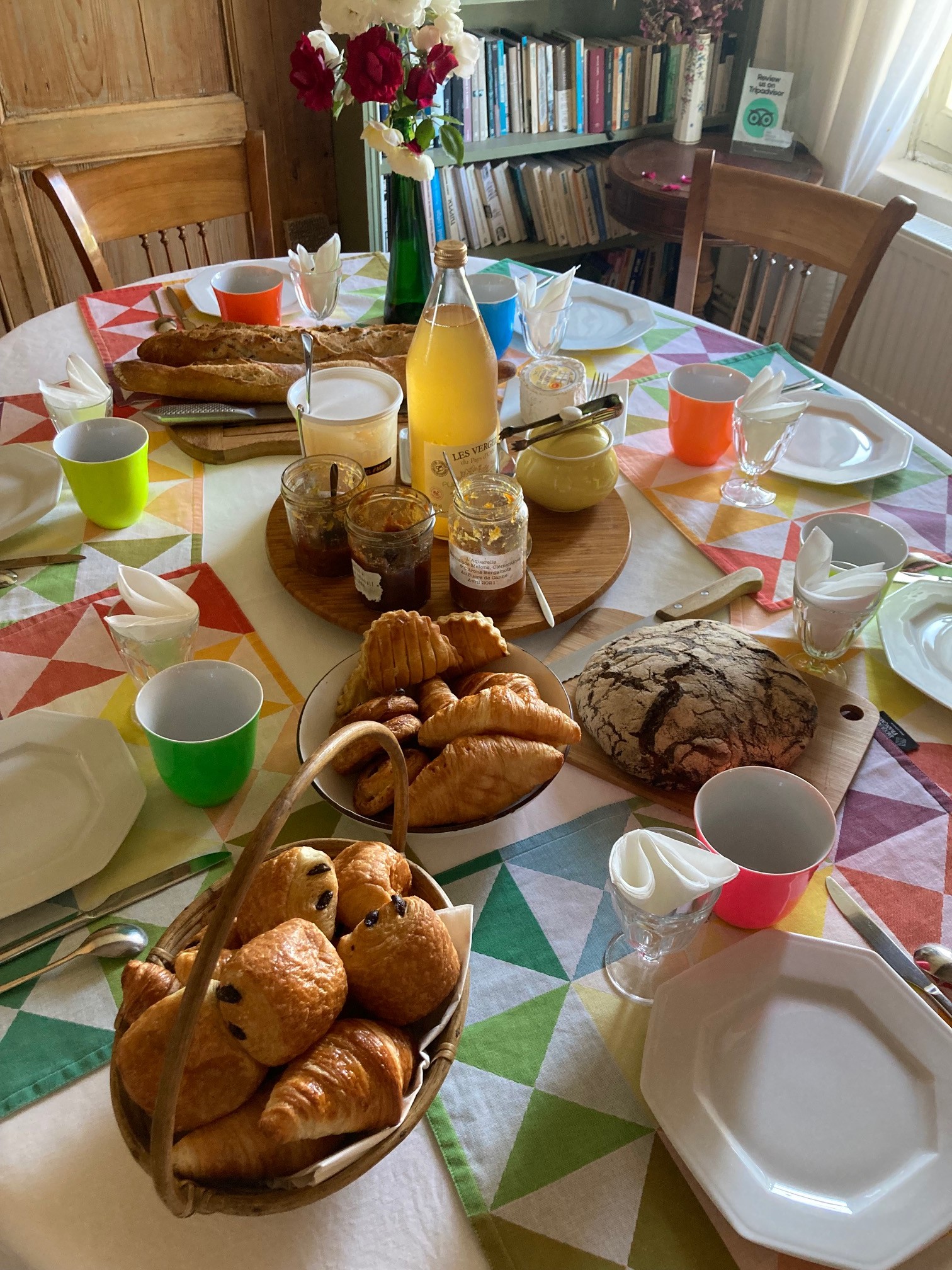 Petit-déjeuner, produits locaux / faits maison